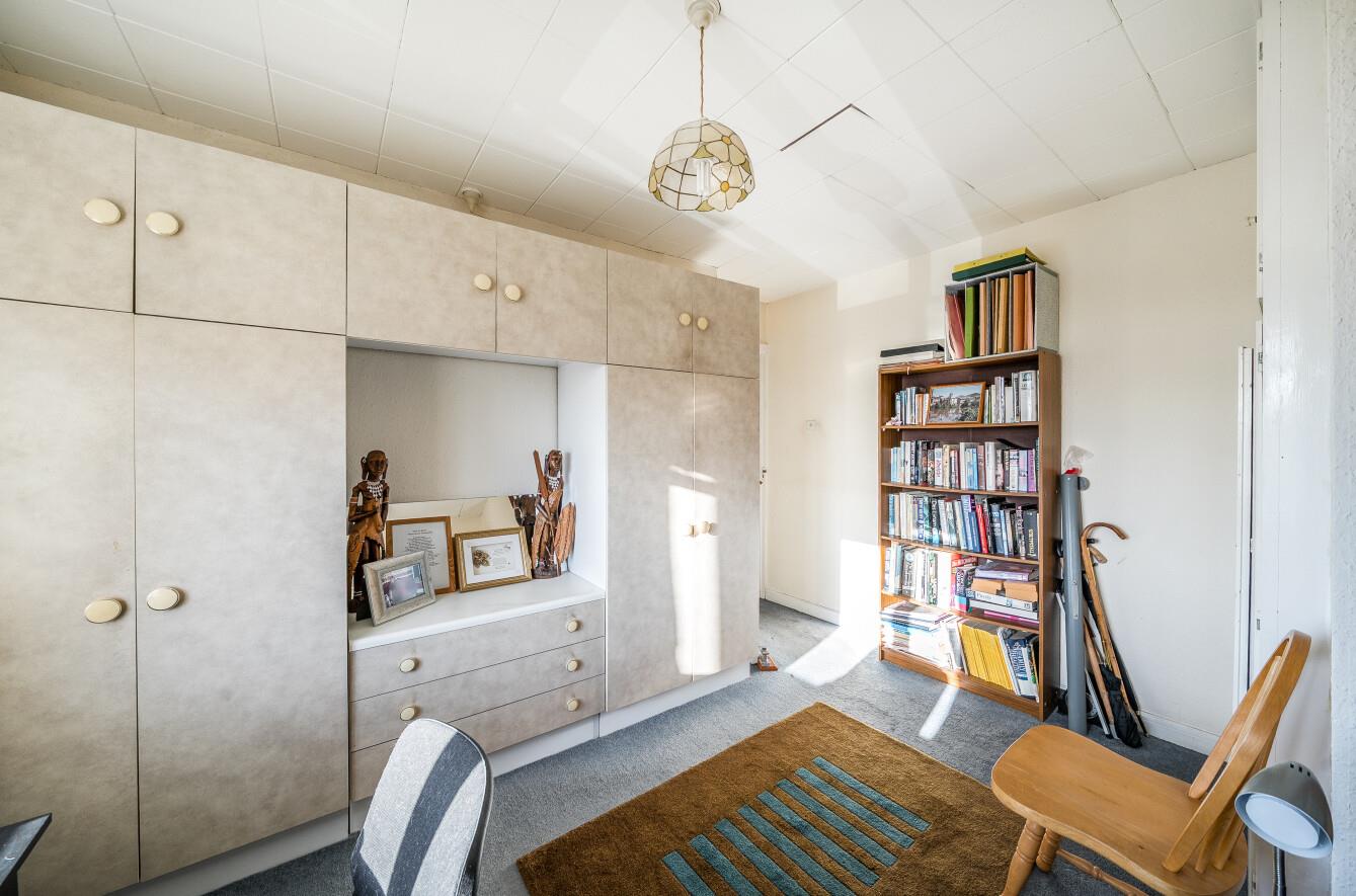 Fairy Grove, Killay, Swansea, SA2 7BY